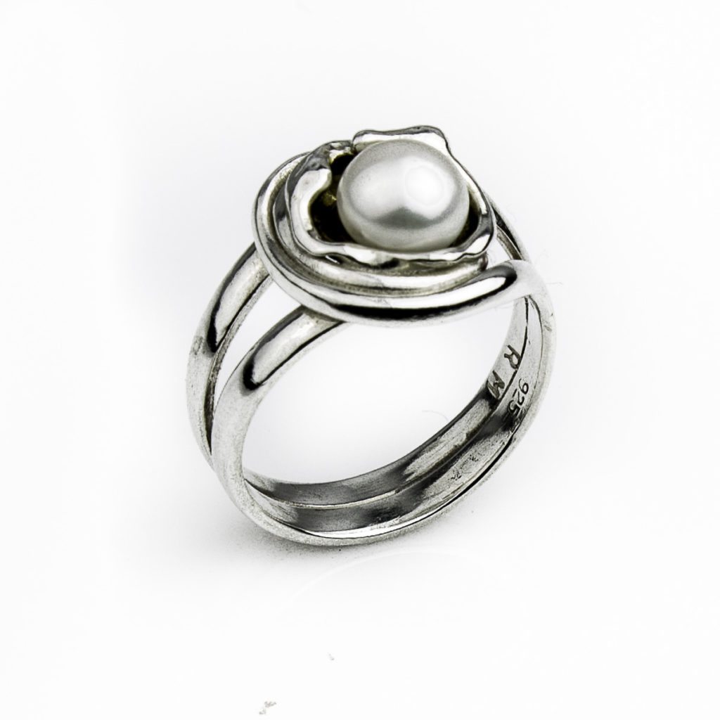 Look beyond the Classics with Shell & Pearl Jewelry